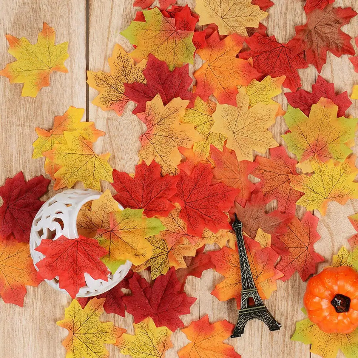 100/200Pcs Autumn Leaves